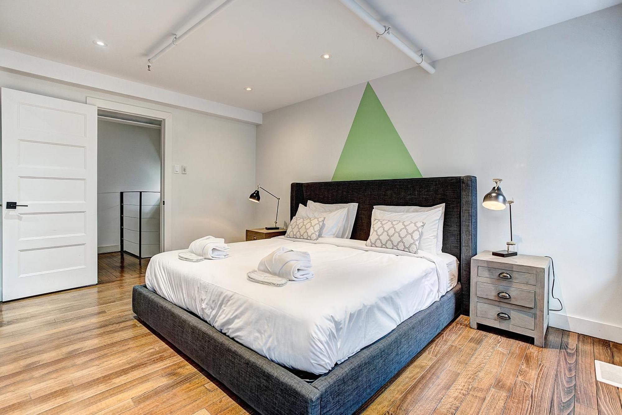 The Francois Xavier-Old Montreal Aparthotel Екстериор снимка